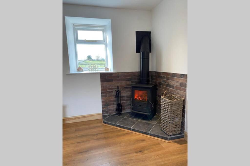 Phil's Sleeps 2 One Dog By Prior Permission Holiday home Barnard Castle